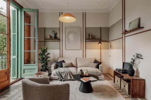 Kaax - 3 bedrooms and balcony in Eixample