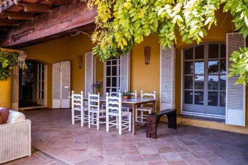 Lidia's Rural House (HUTB-0615)