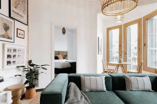LLANOS - Two Bedroom apartment in heart of the city