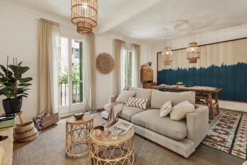 Meko - 2 bedrooms and balcony in Eixample Esquerra