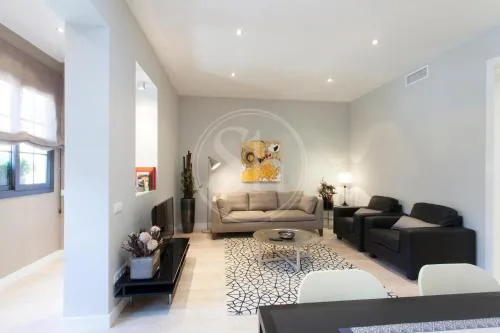 Modern Eixample Apartment