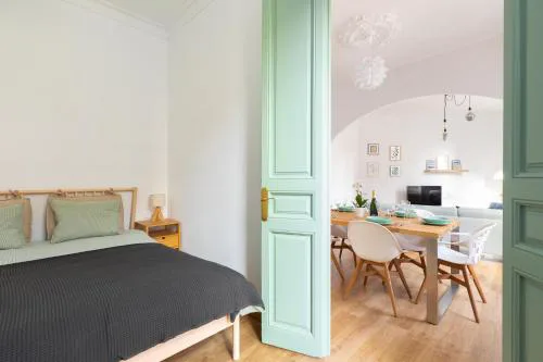 Modernist Family Apartment by PriorityVillas