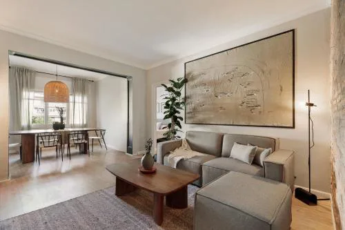 Morell - 3 bedroom and office in Eixample Esquerra