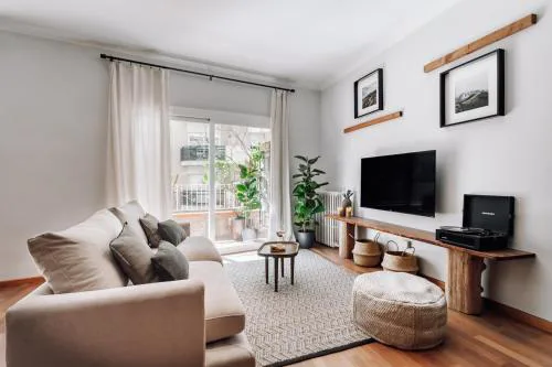 Munia - 3 bedrooms and office in Sant Gervasi