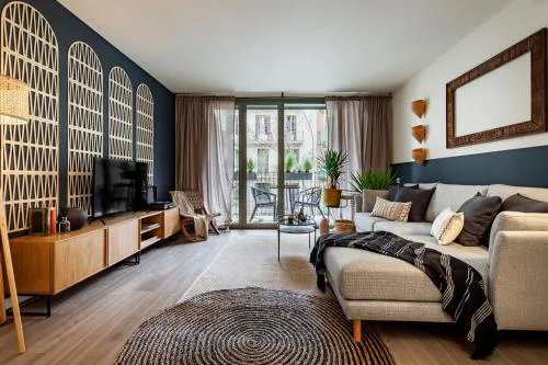 Nema - 3 bedrooms balcony in Eixample Esquerra