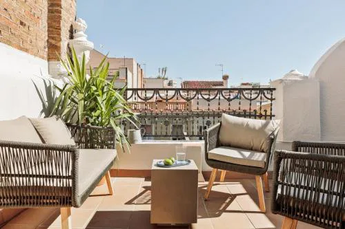 Neu - 2 bedrooms and terrace in Eixample Esquerra