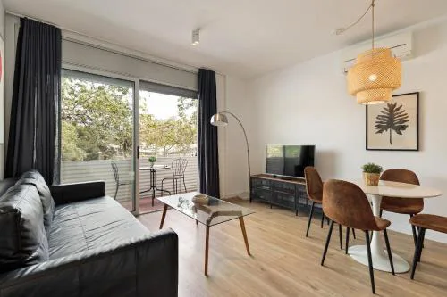 Ola Living Poblenou Beach