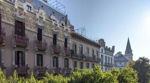 Period Luxury Apartment in Barcelona Prime Location with Street View
