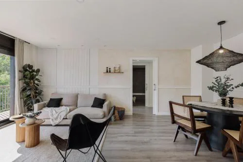 Punta - 3 bedrooms with pool in Les Corts