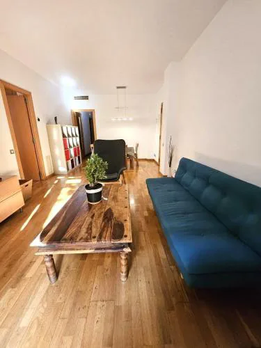 Ramblas flat 3Bedroom and Pool Min 32 days