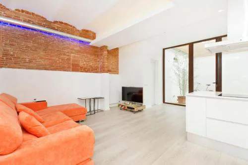 Roós, design loft near the sea.