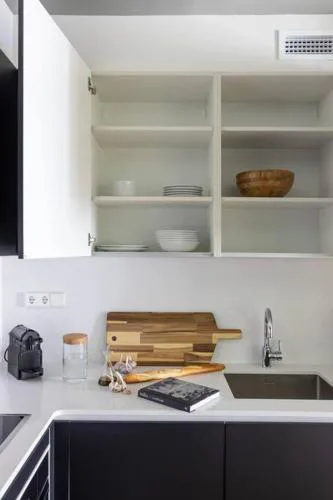 SAVANNAH - One Bedroom with a Private Office