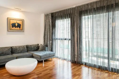 Stay U-nique Apartments Plaça de Tetuan