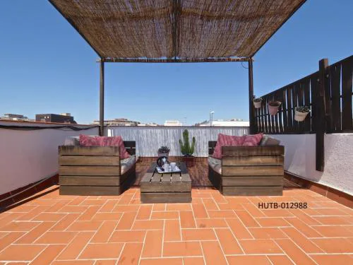 Sunny Rooftop Apartment