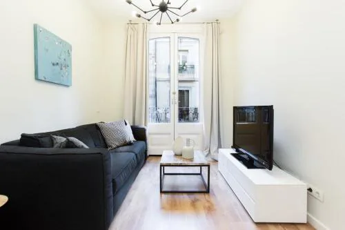 The Collection Barcelona - Bright and modern 2bedroom in Las Ramblas 2 1A