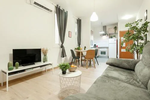 The Collection Barcelona - Comfortable 3BD in Poblenou next to the beach only for Families!