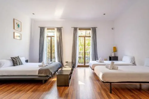 The Collection Barcelona - Comfortable and huge 4BD - 2BTH Rambla Catalunya