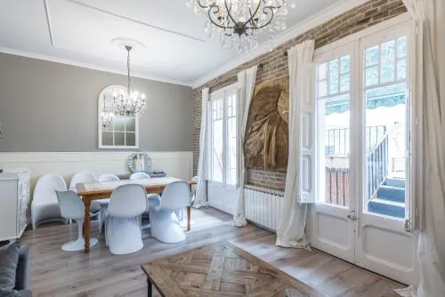 The Collection Barcelona - Eixample 3BD Apartment with Private Terrace