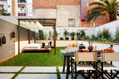 Tinghir - 2 bedrooms and pool in Gràcia