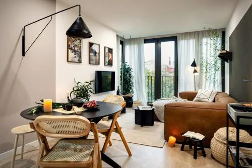 Tokashi - 2 bedrooms and balcony in Eixample Dreta