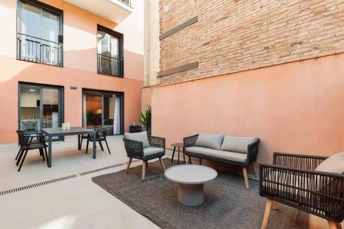 Tortosa - 3 bedrooms and a terrace in Les Corts