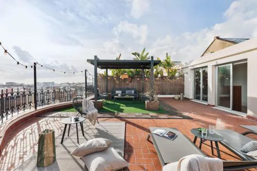 Tossa - 2 bedroom and terrace in Eixample Esquerra