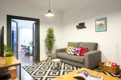 Traveller House