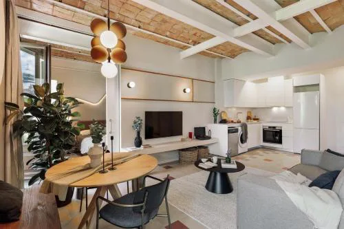 Uyuni - 2 bedrooms and balcony in Eixample Dreta