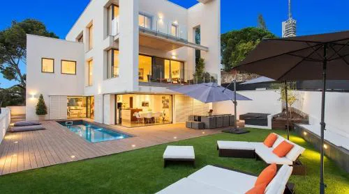 Villa Sunset Barcelona Diseño Vista impresionante Alta Capacidad para disfrutar en familia y amigos