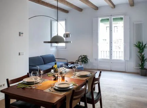 Villaroel · Modern flat in San Antoni