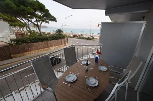 Apartamento frente a la playa Blanes Costa Brava