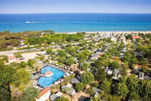 Camping Alannia El Pinar