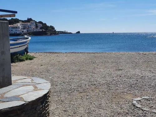 PISO NUEVO, PK PEQUEÑO Y A 5 MIN DE LA PLAYA caminando