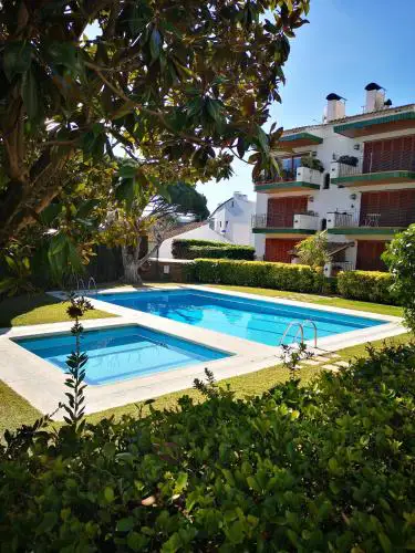 Apartamento con piscina L' Áncora