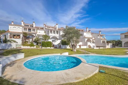 Acogedora casa con piscina en Sant Antoni Calonge