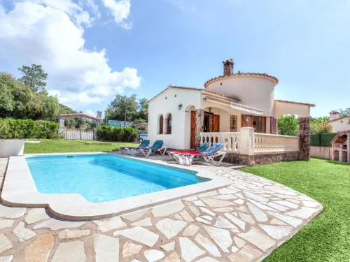 Holiday Home Cabanyes by Interhome