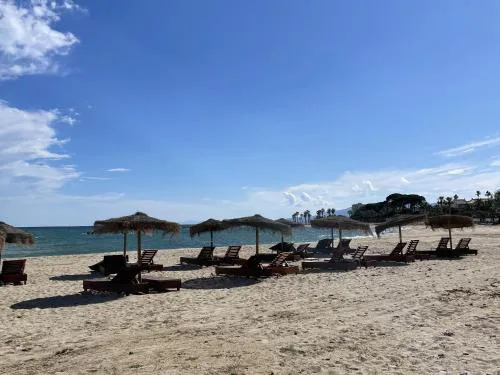 Casa adosada cerca del mar con solárium y patio, ideal para vacaciones en Cambrils - ES-9-173