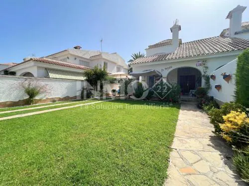 Casa con jardín a pocos metros de la playa 112D - INMO22