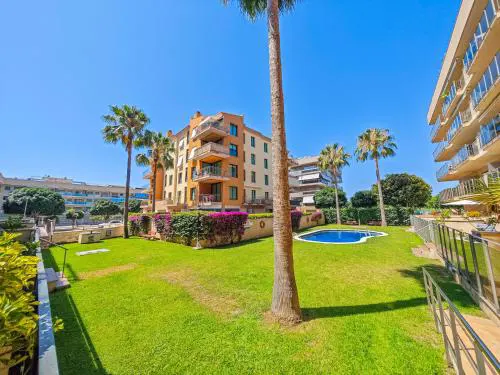 LITORAL COSTA DORADA - MARINA BAJO Only families