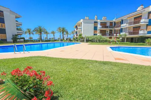 LITORAL COSTA DORADA - PLAYA AZUL Only families