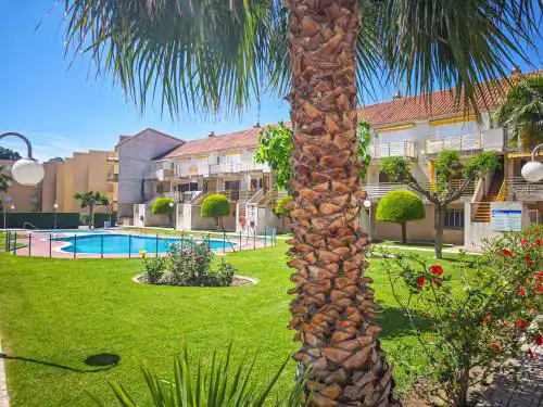 LITORAL COSTA DORADA - TRES CARABELAS Only families