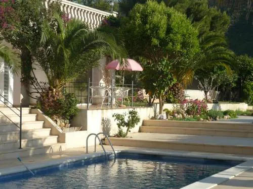 Indep suite 2 rooms in private villa views