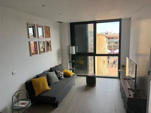 Artistic beach apartment