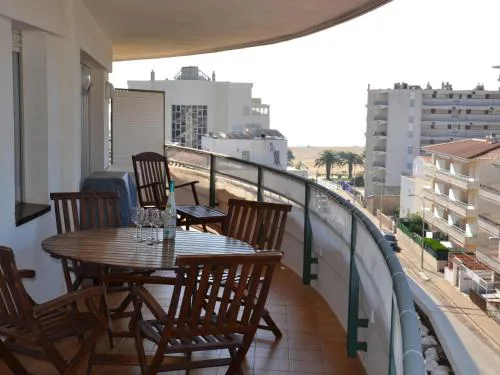 Apartamento con Terraza y Piscina, Centro de L'Estartit - ES-323-47