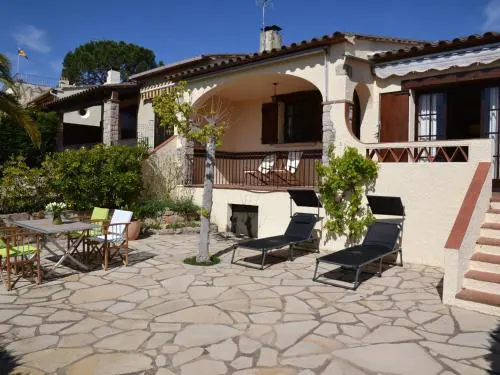 Casa a Solric con piscina compartida, 3 habitaciones, cerca de L'Estartit y playas - ES-323-40