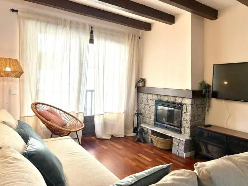 Apartament lluminós amb encant by RURAL D'ÀNEU
