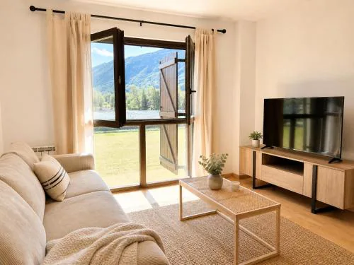 Modern i familiar apartament a Esterri d'Àneu by RURAL D'ÀNEU