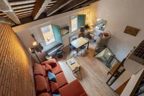 Apartamento dúplex en el Barri Vell, Girona