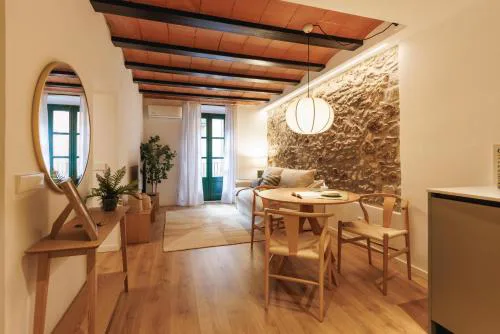 Bravissimo Ballesteries 34, Heart of the Barri Vell