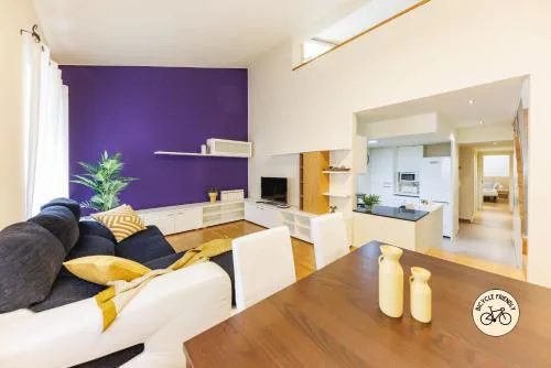 Bravissimo Cort Reial 4A Duplex, Monthly Apartment